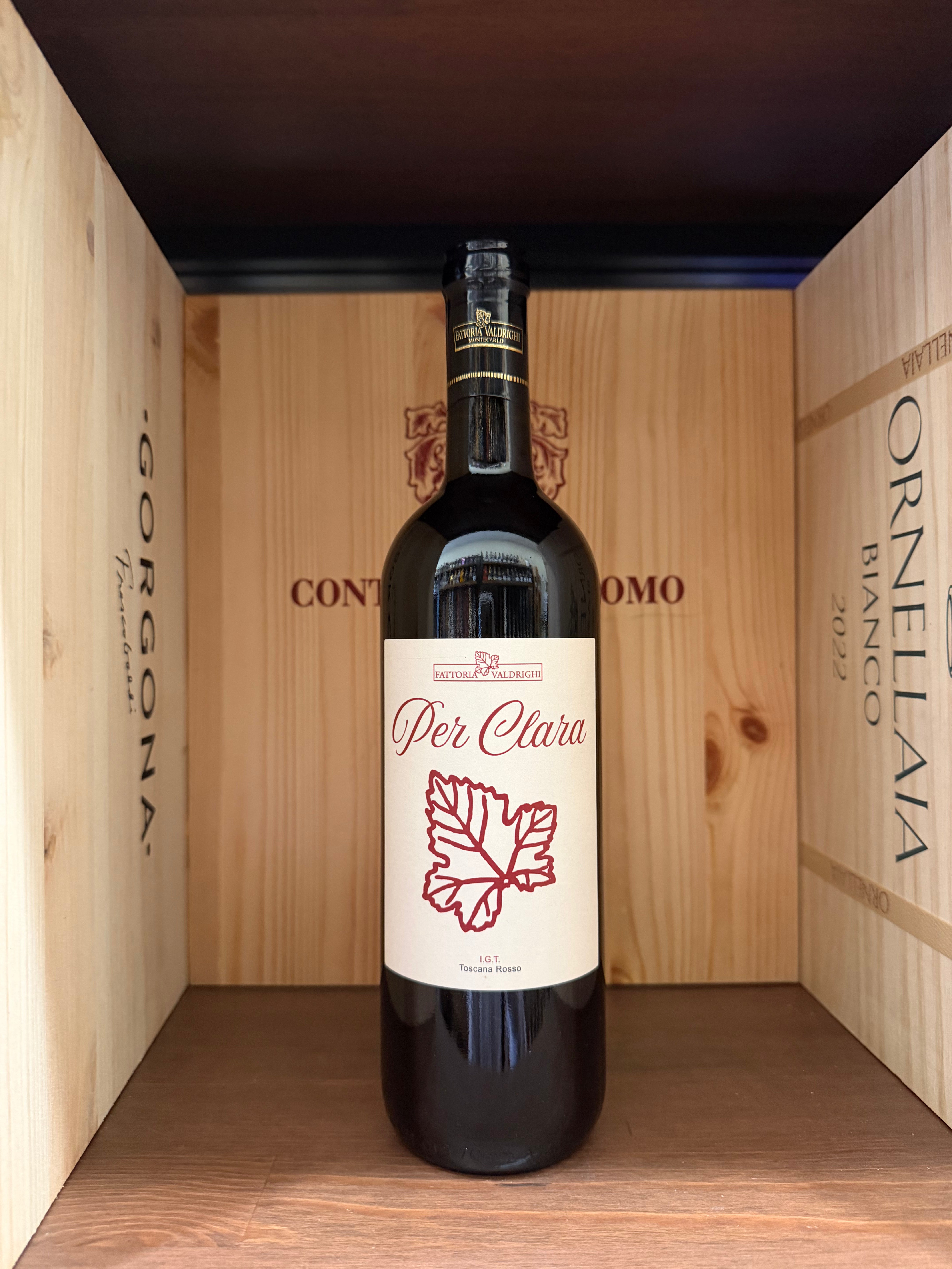 Bottiglia di vino Per Clara Fattoria Valdrighi 2024 di Enoteche Toscane, etichetta elegante e dettagliata visibile in immagine