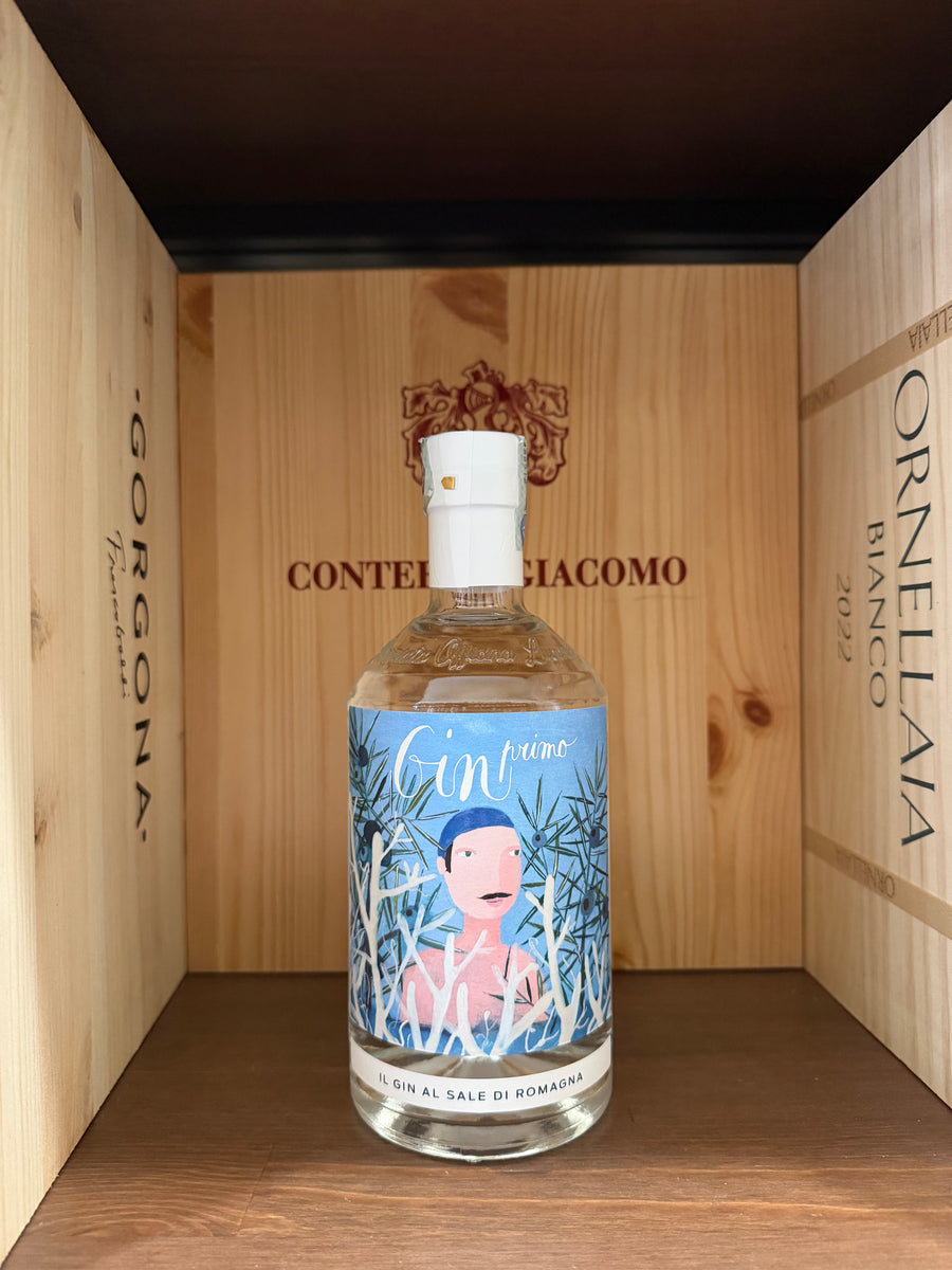 Bottiglia di gin Primo Al Sale di Romagna di Enoteche Toscane, con etichetta elegante e dettagliata.